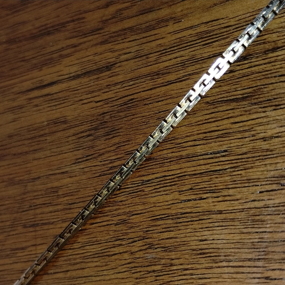 16 Inch Chain - Picture 3 of 3
